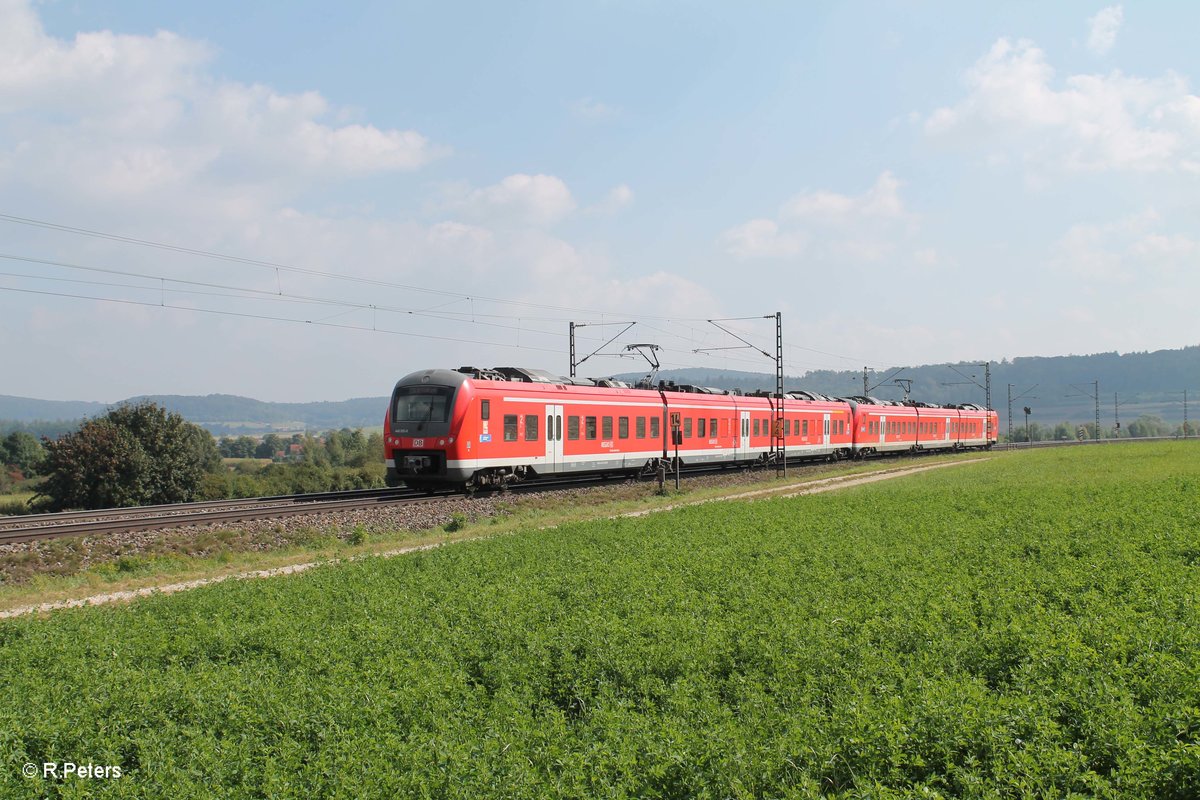 Nachschuss auf 440 810-0 und 440 325-9 als RB 58113 Würzburg - Treuchtlingen kurz vor ihrem Ziel. 24.09.16