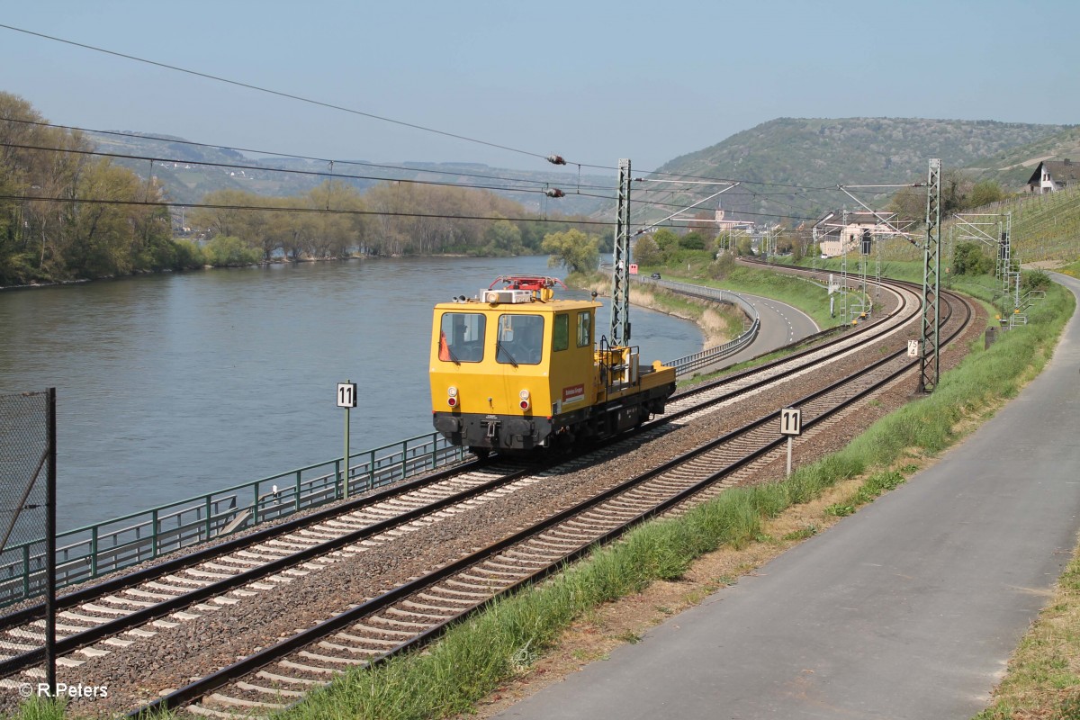 SKL der Bahnbau Gruppe kurz hinter Lorch am Rhein. 22.04.15