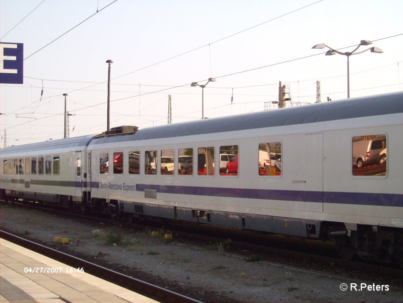 Der Speisewagen vom Berlin-Warzawa-Express. in FRankfurt/Oder.