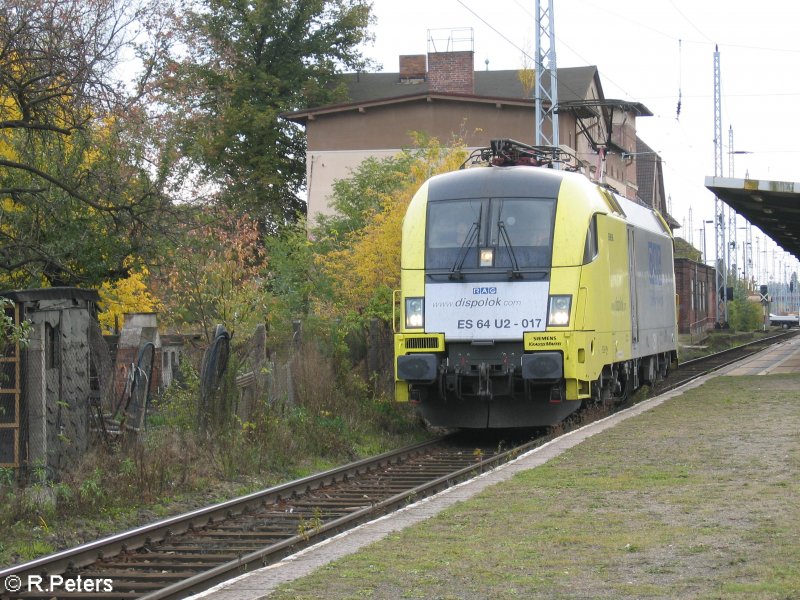 ES64 U2- 017 rollt durch Eisenhttenstadt.