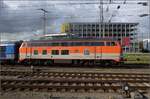 Schienenverkehr unterm Hohentwiel.
