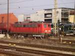 140 516-6 steht abgebgelt mit ein Gterzug in Frankfurt/Oder abgestellt.