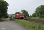 152 089-9 hat Weinheim (Bergstrasse) mit einem gemischten Güterzug verlassen.