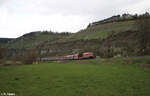 152 015-4 mit einem gemischten Güterzug zwischen Karlstadt und Himmelstadt. 28.03.24
