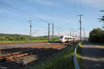 ICE4 0812 031 mit einem unbekannten ICE bei Ebensfeld. 20.05.24