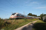 0812 049 zieht als ICE709 durch Nürnberg Hohe Marter. 