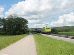 alfa-trains/874544/185-632-7-zieht-mit-einem-kesselzug 185 632-7 zieht mit einem Kesselzug bei Pölling in Richtung Regensburg. 20.05.24