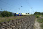 2159 229-4  Kratos  zieht mit dem SchwaigerHolzzug aus Hängersberg durch Nürnberg Hohe Marter. 13.08.24