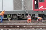 OHE Osthannoversche Eisenbahnen AG/507023/drehgestell-hat-sich-verkeilt-und-suchen Drehgestell hat sich verkeilt und Suchen nach einer Lösung