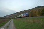 187 317-3  Wir suchen Dich  zieht bei Thüngersheim ein Kesselzug in Richtung Süden. 20.10.24