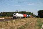 6193 680-9 zieht mit einem Routier Filip Wechselbrcken an der Netztrennstelle Mainz Bischofsheim.