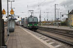 193 266 durchfährt Treuchtlingen mit einem KLV Zug.