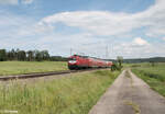 112 131-8 zieht bei Oberdachstetten als GoAhead RE80 Ersatzzug 70034 Treuchtlingen - Würzburg 08.06.24