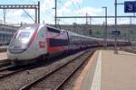 TGV Lyria 4723 durchfahrt Brugg AG am 25 Mai 2019.
