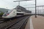 TGV Lyria 4413 durchfahrt Brugg AG am verregneten 25 Mai 2019.
