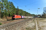 br-1016/848037/1016-044-8-mit-ein-gz-in 1016 044-8 mit ein GZ in Ochenbruck. 09.03.24