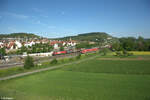 1293 189-7 mit einem gemischten Güterzug durch Retzbach-Zellingen. 11.05.24