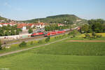 1293 189-7 mit einem gemischten Güterzug durch Retzbach-Zellingen. 11.05.24