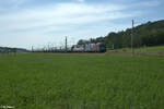 1216 940 und 383 209 mit einem Getreidesilozug bei Oberdachstetten.