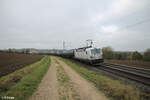 193 440 erreicht Treuchtlingen mit einem Kesselzug in Richtung Süden. 01.11.24