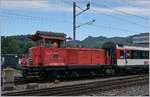 Die SBB Em 3/3 18824  Emma  rangiert in Olten.