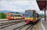 Bahnhof Orbe mit dem defekten Stadler Be 2/2 N° 14 (links im Bild) und dem dafür erworbenen Be 4/8 004 als Regionalzug 26945 nach Chavornay.