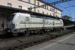 RailCare 476 454 durchfahrt solo Olten am Abend von 20 Mai 2022.