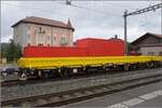 Nigelnagelneue Güterwagen bei der CJ.