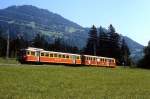 Zwei ehemalige Dieseltriebwagen sind im August 1982 auf der Montafonerbahn unterwegs: Bei dem führenden ET 10.103 oder 104 handelt es sich um den 1935 bei Lindner in Ammendorf für die