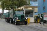 Zuckerr�benz�ge: Auch w�hrend der Zuckerr�benkampagne 2015 herrscht Grossbetrieb in Aarberg.