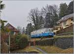 Der MOB ABDe 8/8 4003 Fribourg erreicht Planchamp.
